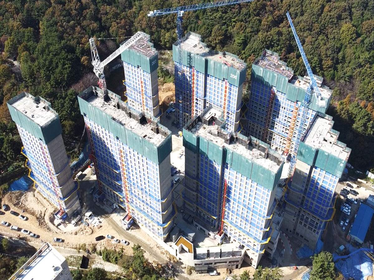 창원 성산 삼정그린코아 포레스트 2단지 공사현장 2023년 10월